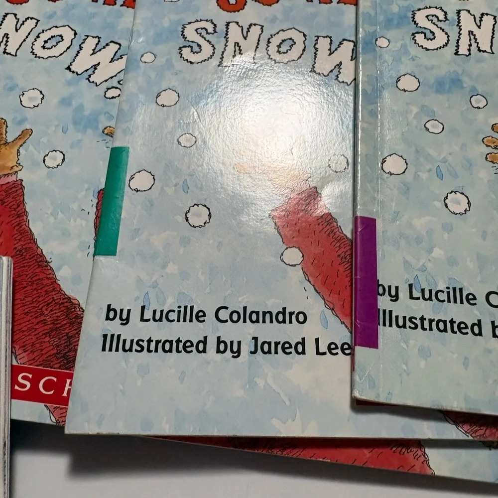 Scholastic 'There Was a Cold Lady Who Swallowed Some Snow!' Book Set of 12